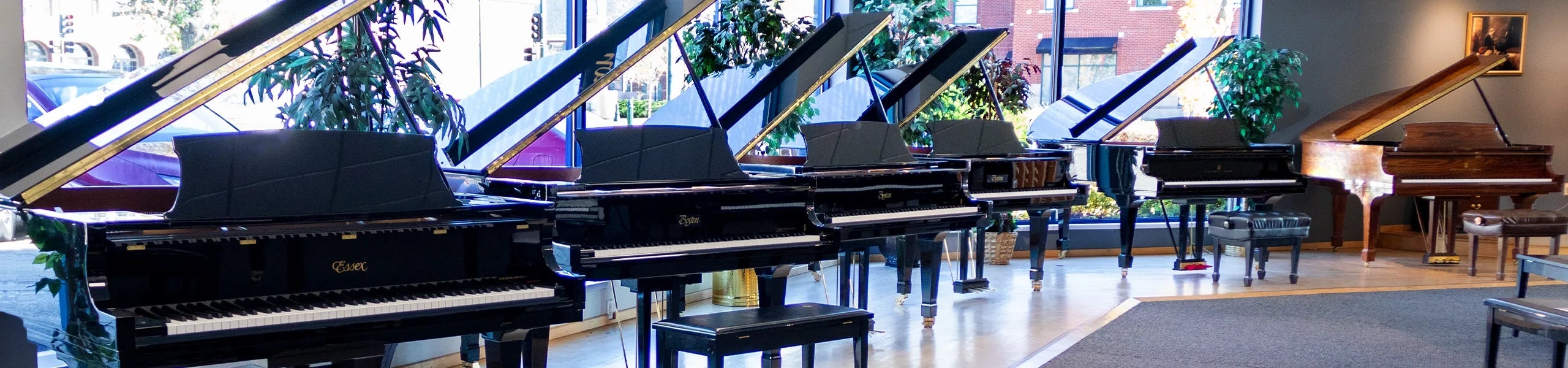Coralville Piano Gallery